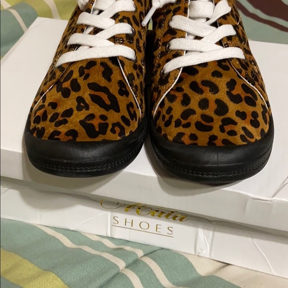 Slip-On Leopard Tennis Shoes. NWT! - Picture 4 of 6